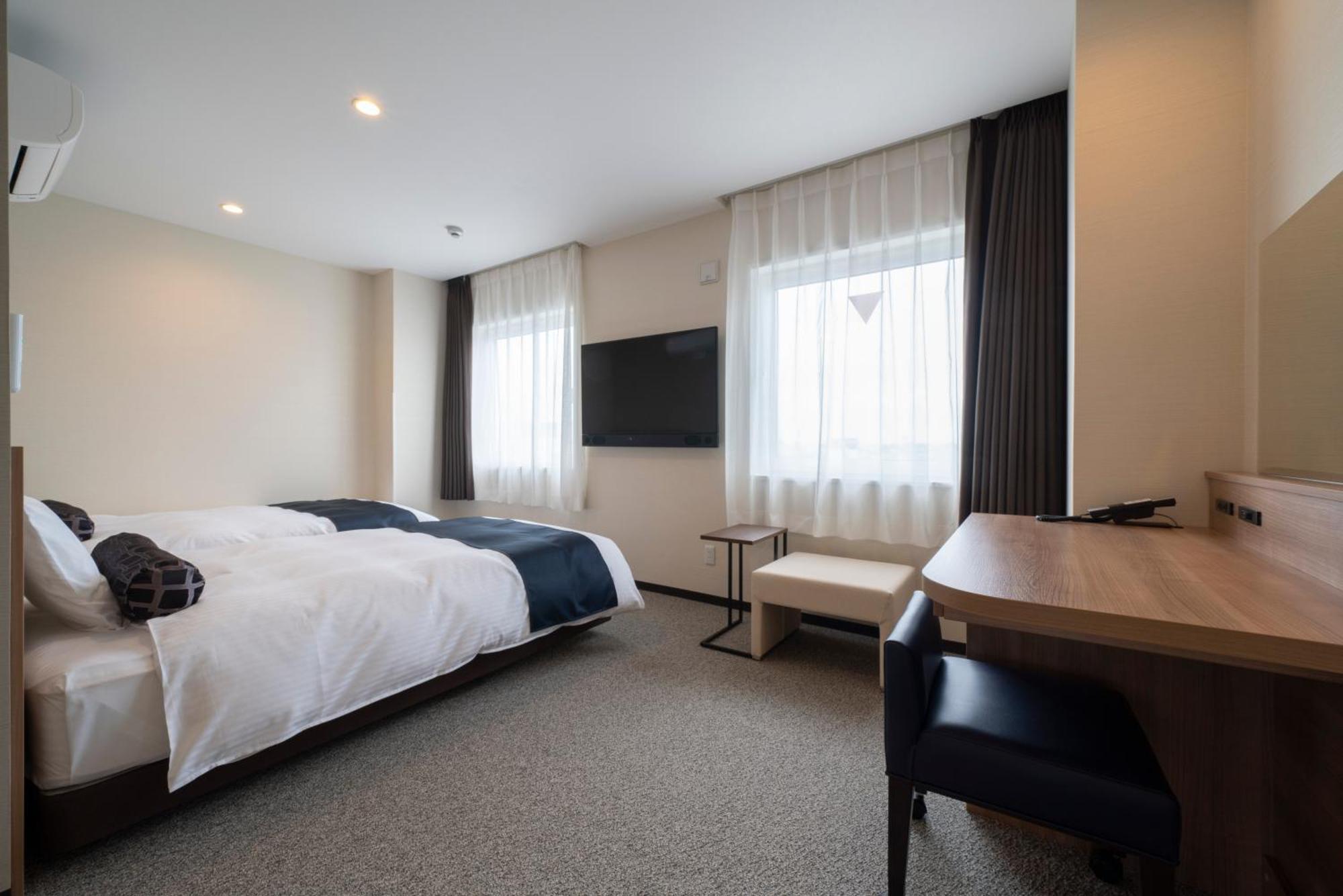 Just Inn Premium Toyohashi Station Room photo
