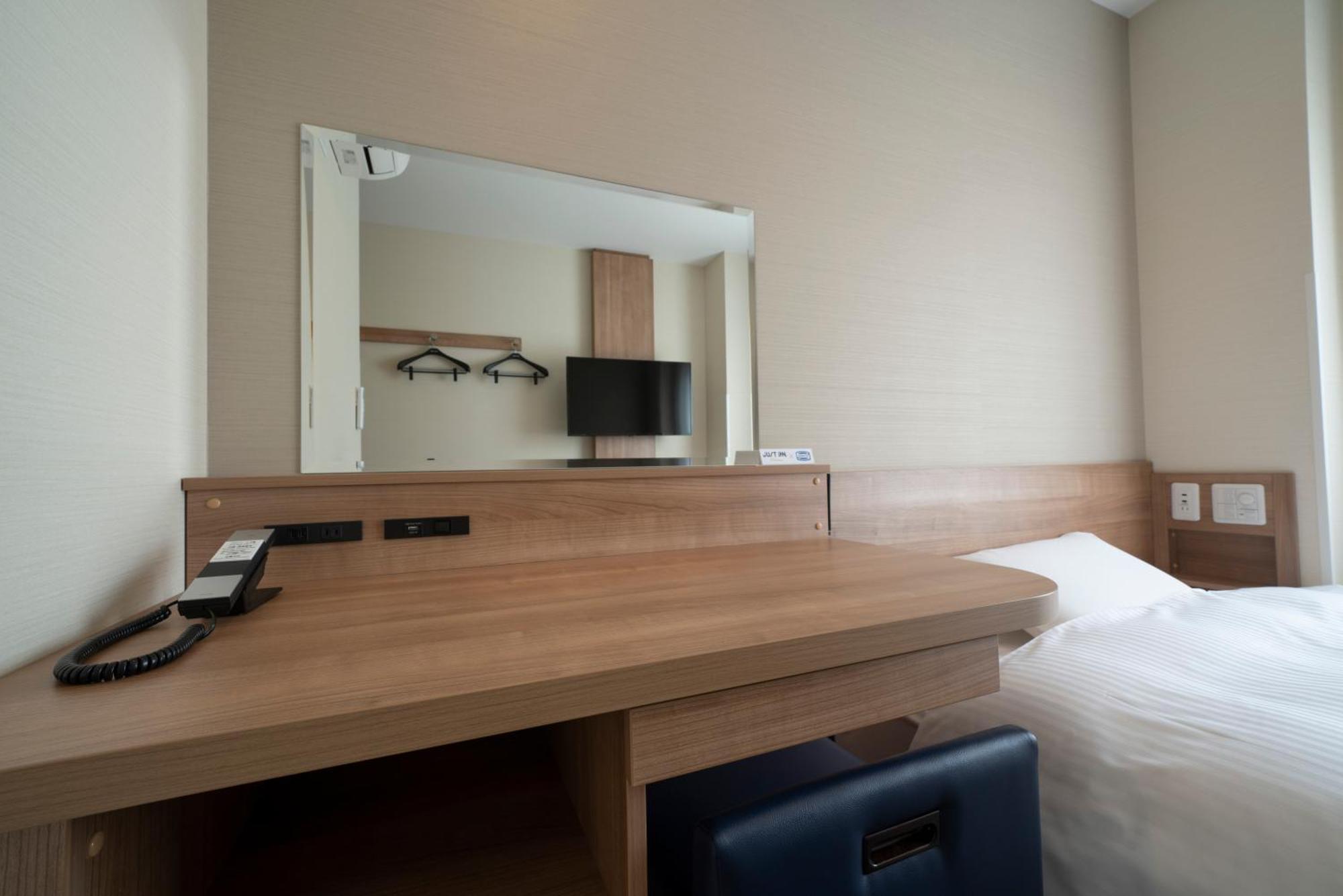 Just Inn Premium Toyohashi Station Room photo